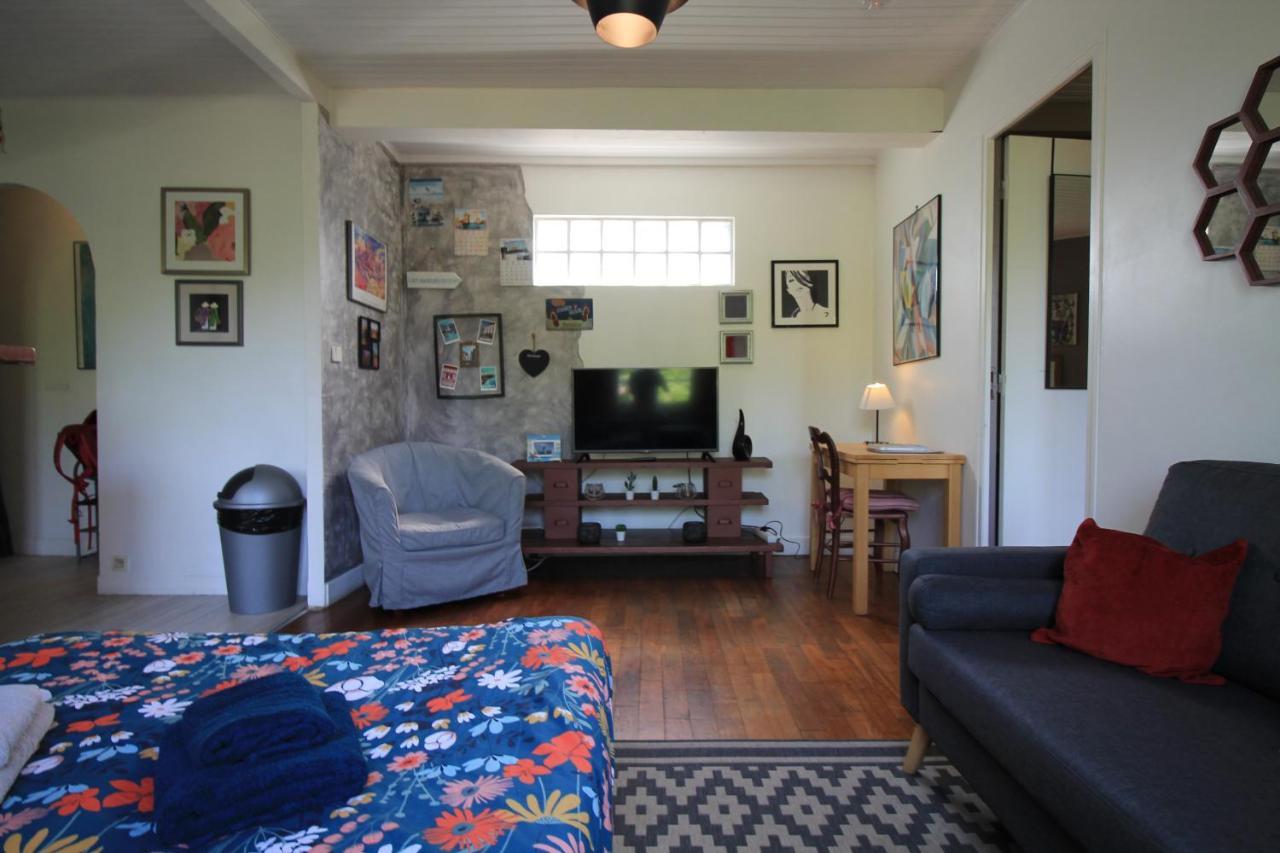 Disponible - Appartement Entier - Ligne H 15Mn Paris-Gare Du Nord, Parking Rue Gratuit, 4 Pers, Station De Train En Face Toutes Les 15Mn, Hippodrome, Cdfas, Universite, Borne Electrique, 1Er Etage อูเบินน์ ภายนอก รูปภาพ