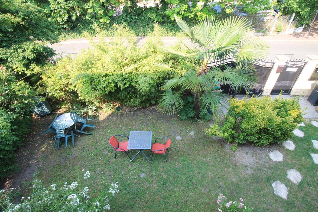 Disponible - Appartement Entier - Ligne H 15Mn Paris-Gare Du Nord, Parking Rue Gratuit, 4 Pers, Station De Train En Face Toutes Les 15Mn, Hippodrome, Cdfas, Universite, Borne Electrique, 1Er Etage อูเบินน์ ภายนอก รูปภาพ